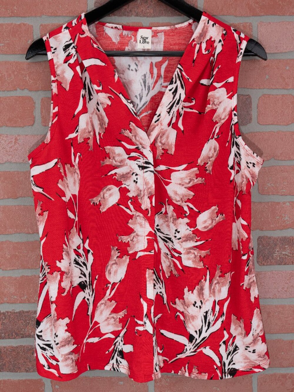 Red Floral Sleeveless Blouse - Size Large